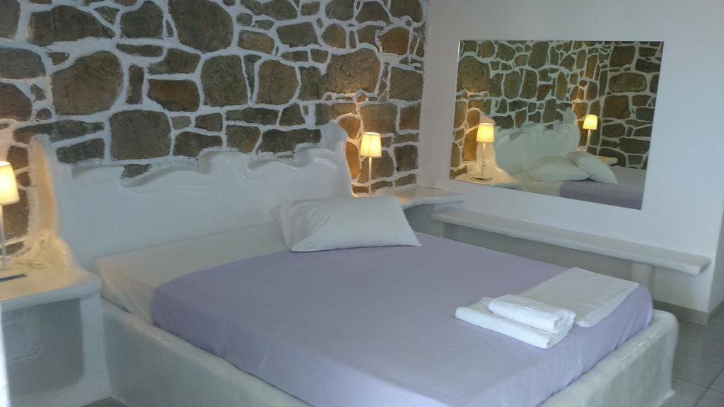 Hotel Adamas Zewnętrze zdjęcie