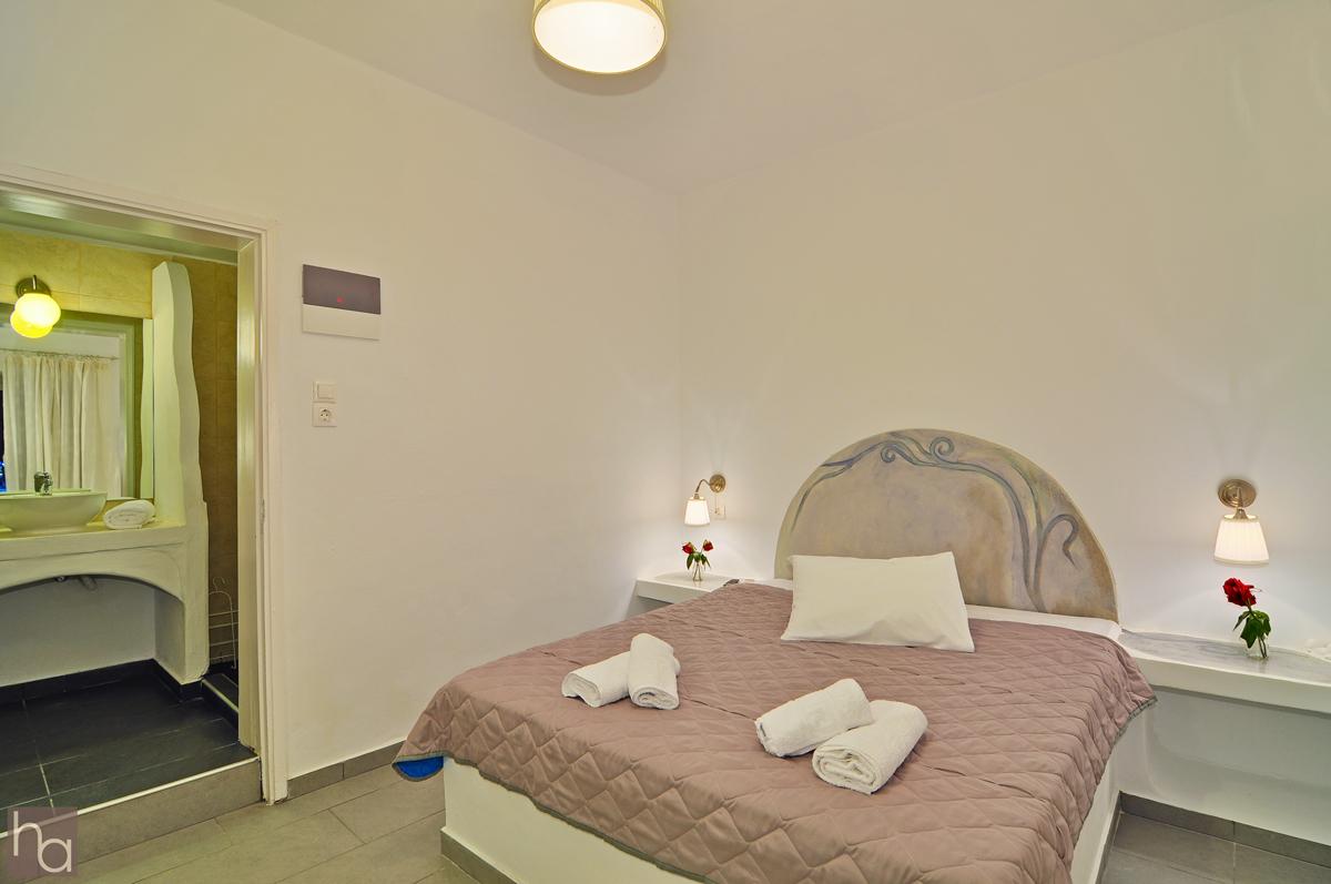 Hotel Adamas Zewnętrze zdjęcie