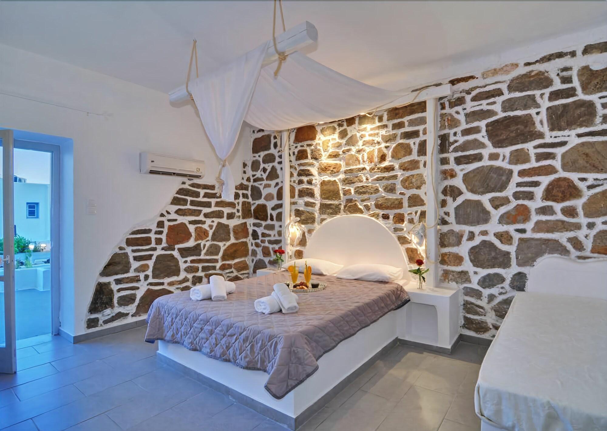 Hotel Adamas Zewnętrze zdjęcie