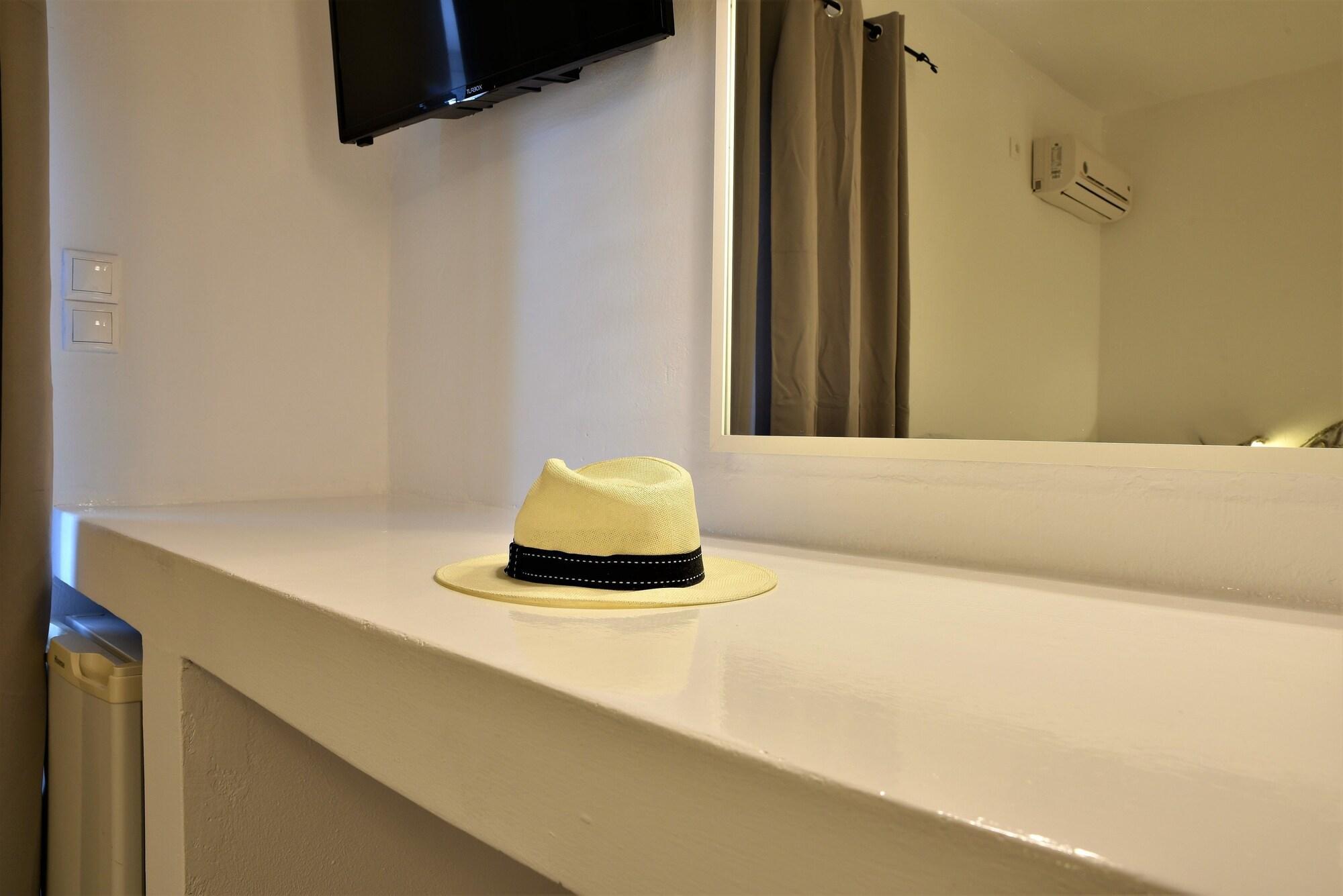 Hotel Adamas Zewnętrze zdjęcie